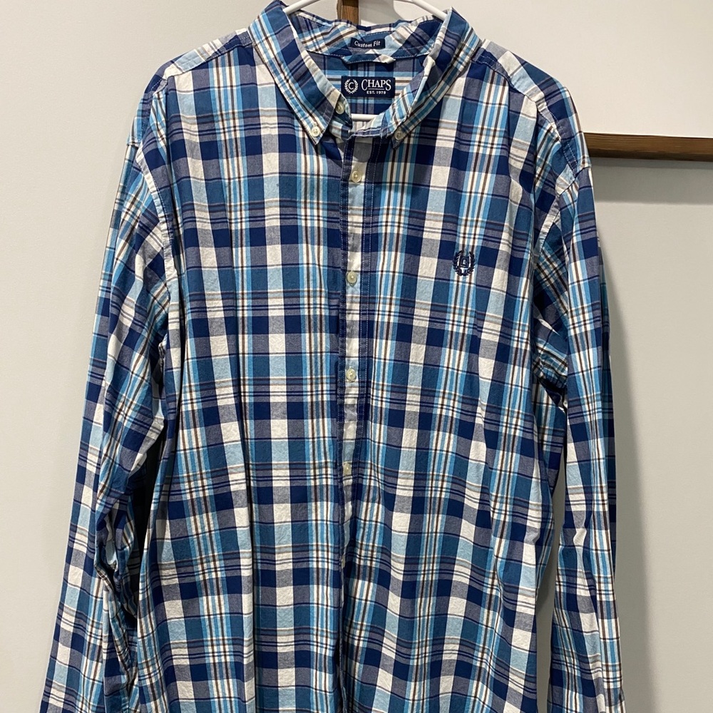 Chaps plaid button down